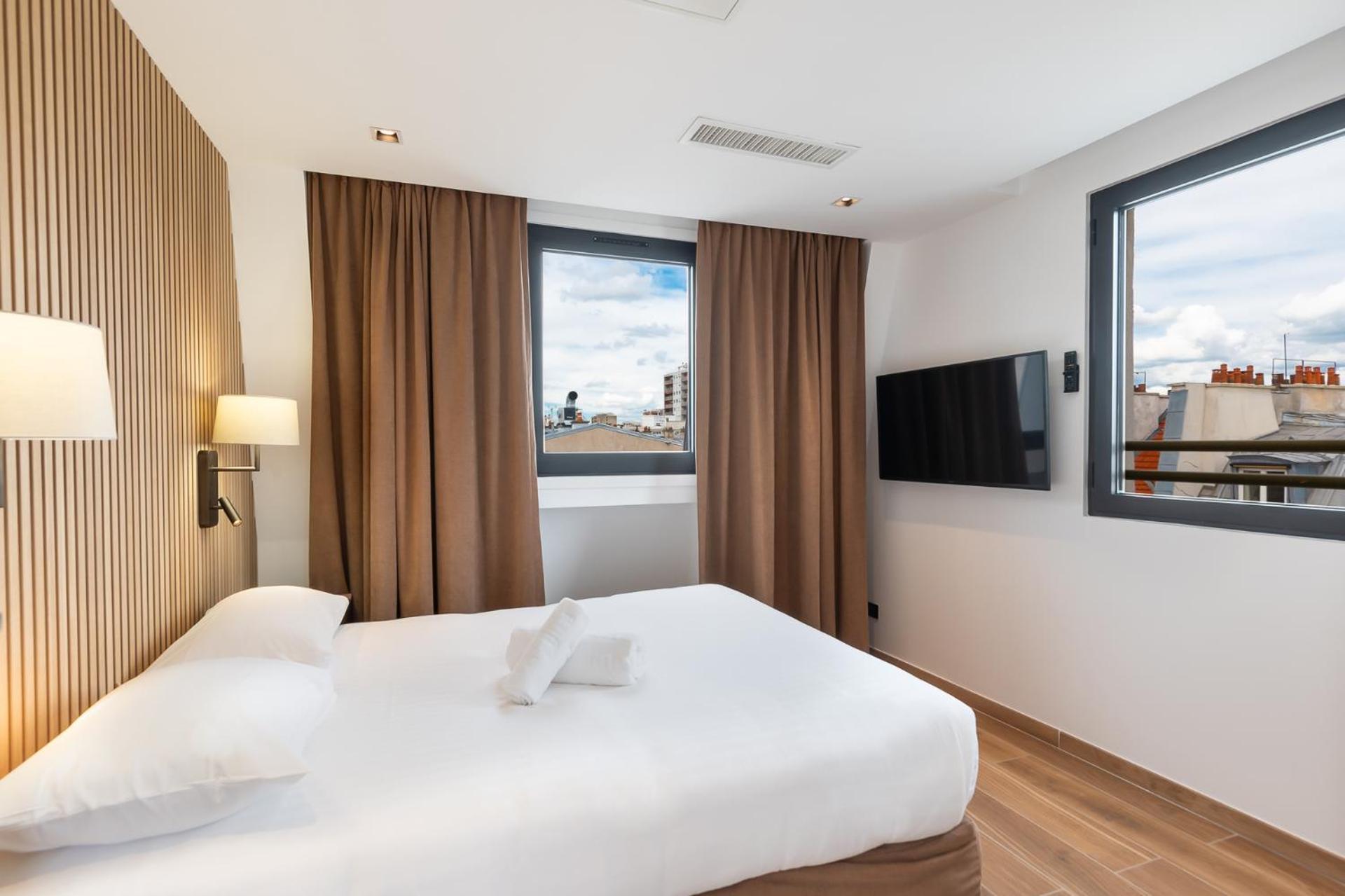 Les Suites Hcr París Exterior foto